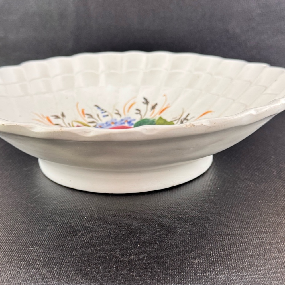 Vintage Italian Pottery Large Scalloped Edge Bowl Hand Painted Florals - Picture 5 of 7